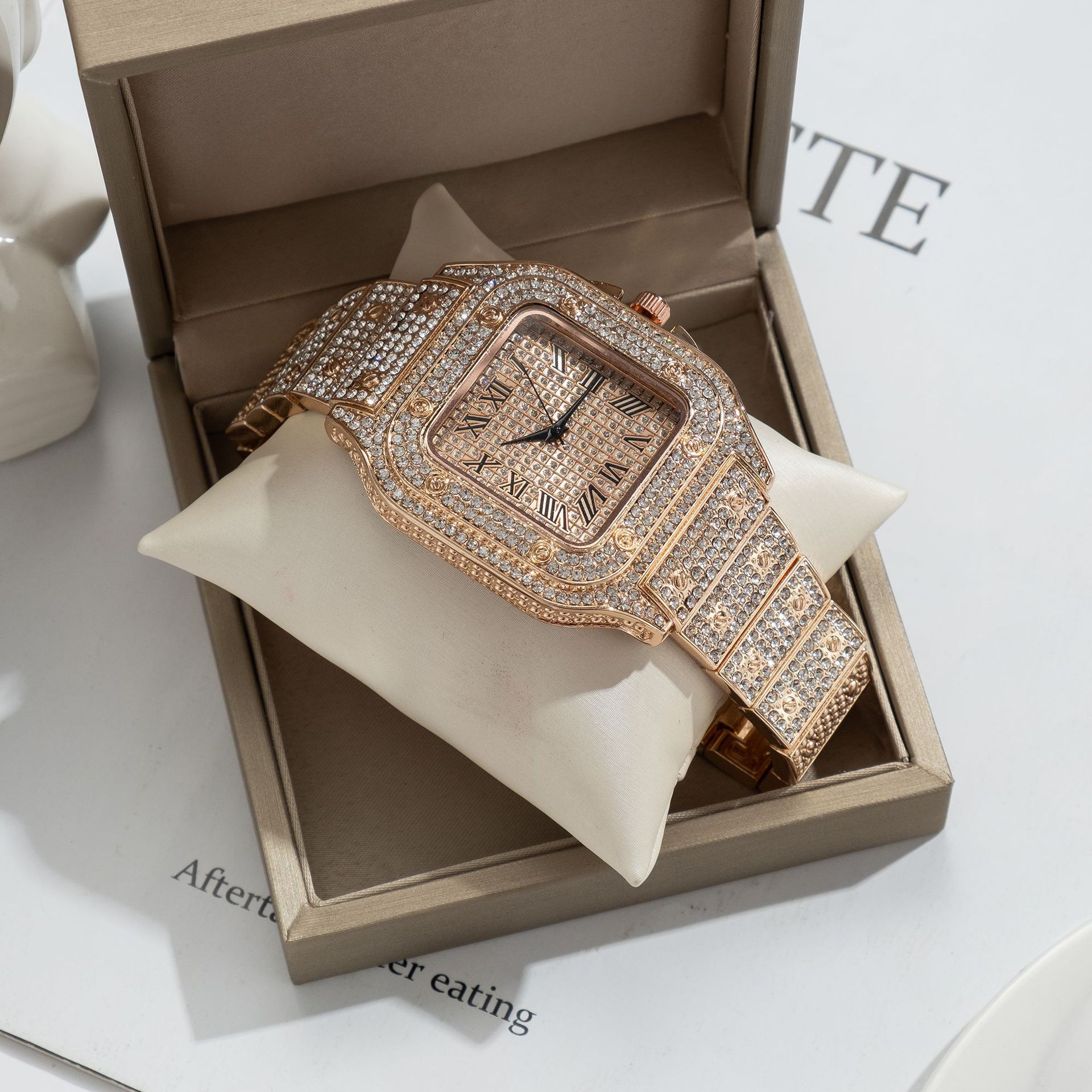 Часы UTHAI L77 для мужчин, мод – обзор и цена Cartier Watch Tank