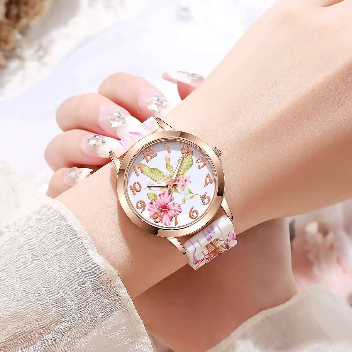 2 шт. модные женские часы с цв – обзор и цена Silicone Band Women